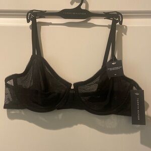 NWT Tommy Hilfiger Balconette Bra